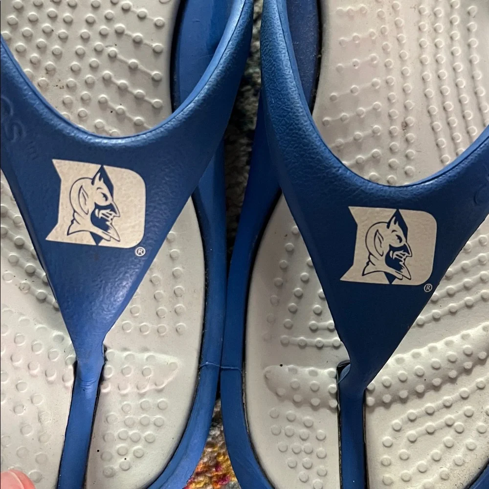 Duke university Blue Devils Crocs flipflops 🏀 🏈